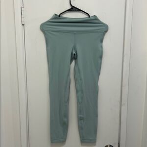 Lululemon High-Waisted Leggings - Sage Green